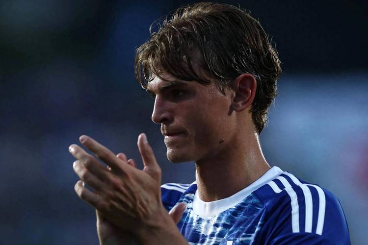 法布雷加斯:支持帕斯,人们抱怨没天才&却在犯错时打击他们