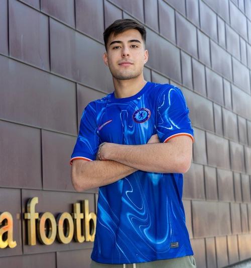 切尔西官方:阿根廷中卫安塞尔米诺转租斯特拉斯堡半个赛季