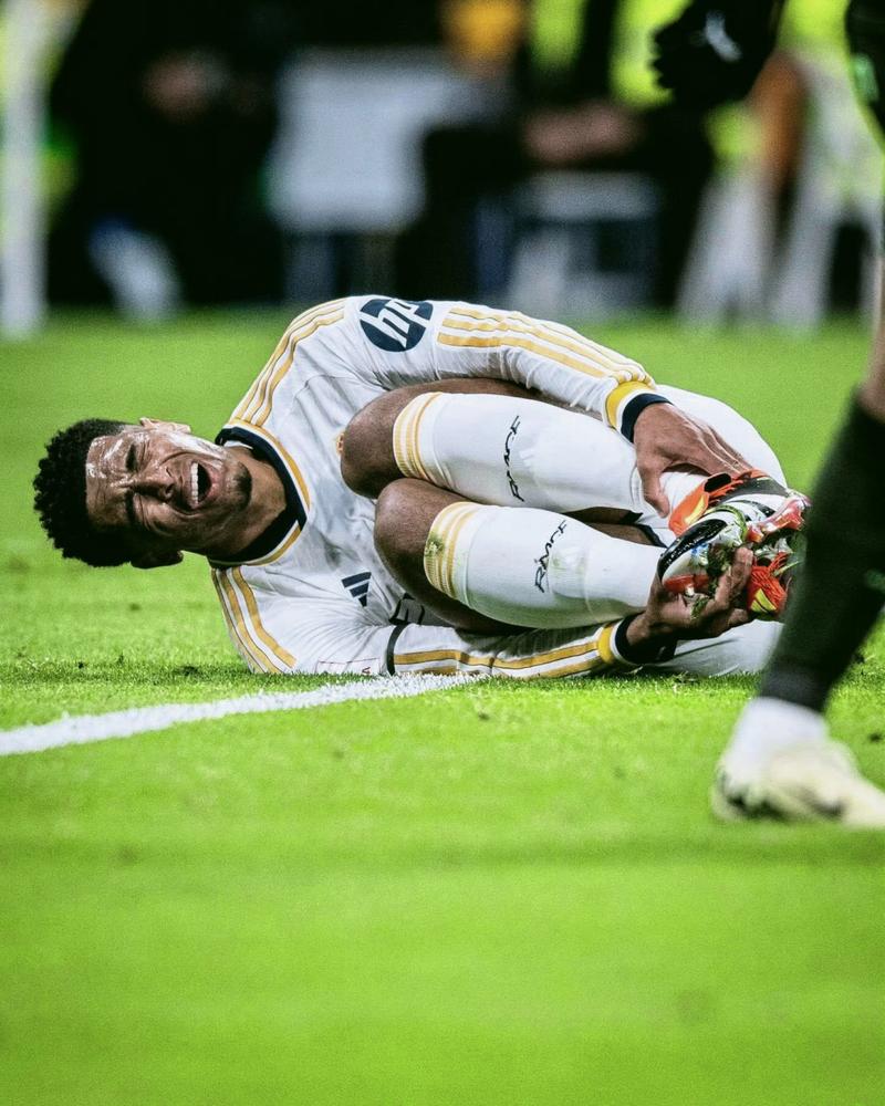 皇马官方:贝林厄姆左腿半丁肌受伤,有待进一步观察